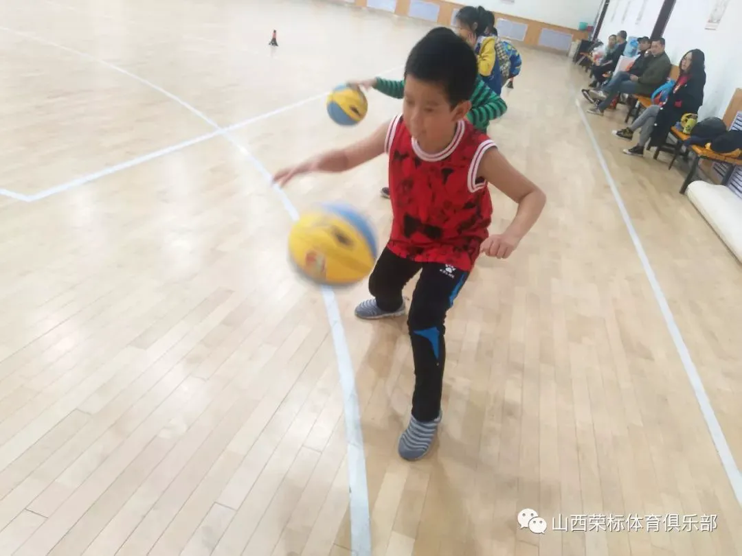 制定篮球交流计划以促进个人技能发展的方法_0